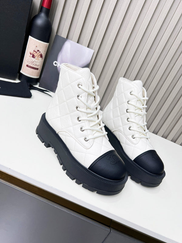 CC Combat Boots In White Mix Black Quilted Lambskin  944577