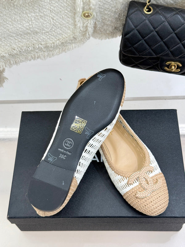 CC 25P Hollow Double C Ballet Flats 15mm Beige White Raffia 265641