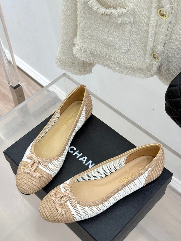 CC 25P Hollow Double C Ballet Flats 15mm Beige White Raffia 265641