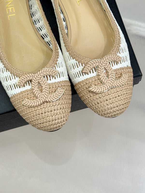 CC 25P Hollow Double C Ballet Flats 15mm Beige White Raffia 265641