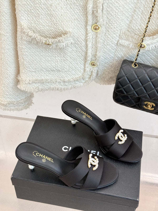 CC 25 Mules Black Silk Lambskin 308777