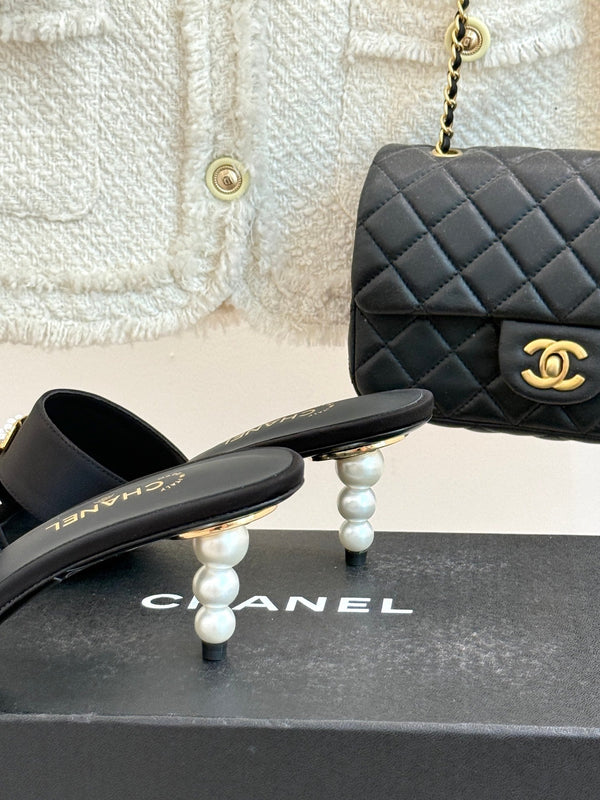 CC 25 Mules Black Silk Lambskin 308777