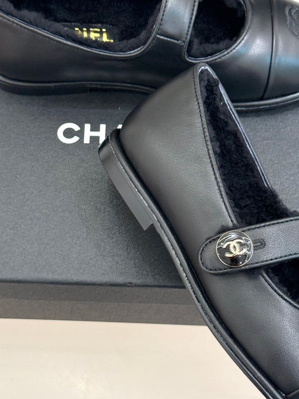 CC 25A Mary Janes Black Sheepskin And Lambswool 404667