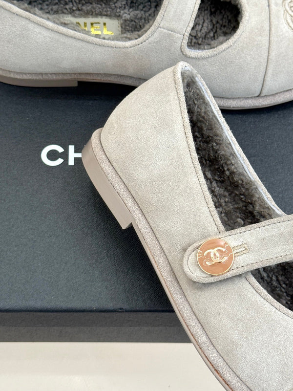 CC 25A Mary Janes Grey Suede And Lambswool 404663