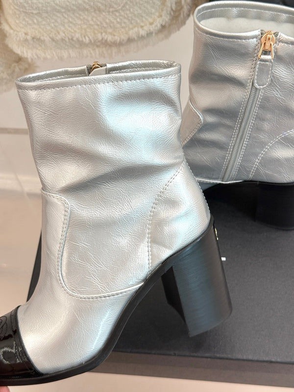 CC Classic Short Boots Block Heel 90mm Sliver Metalic Calfskin 465389