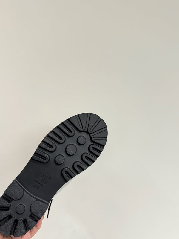 CC 25ss Martin Snow Boots White Black Cowhide & Lambswool 417823