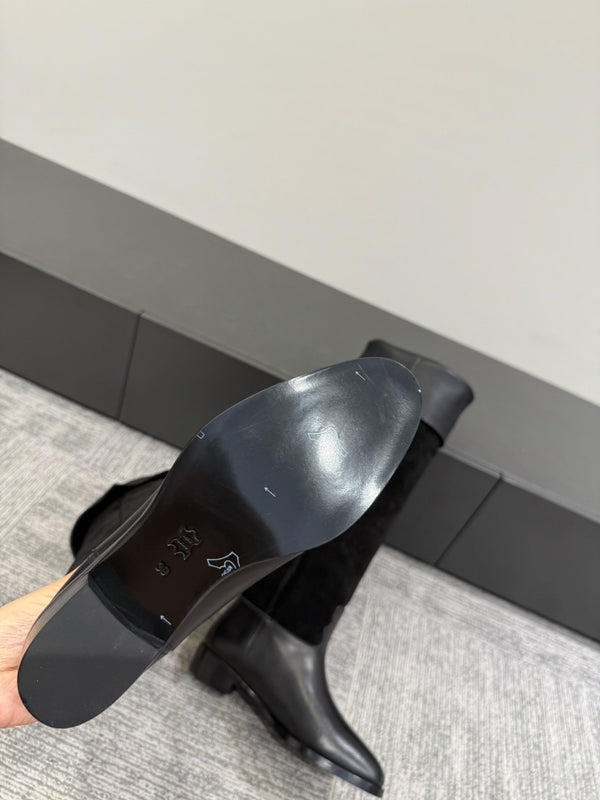 CC Métiers d’art Thigh Boots Black Suede Calfskin 417837