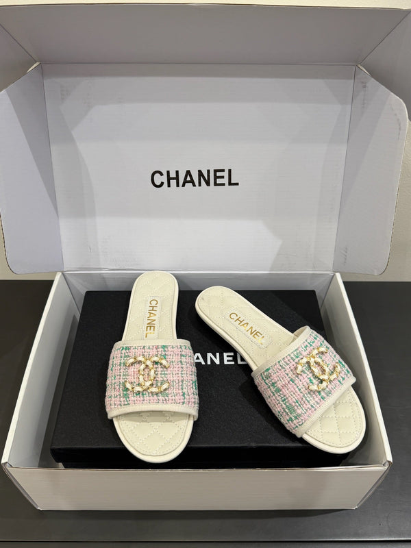 Ciabatte piatte con catena CC 25ss in pelle di mucca e pecora multicolore 417562