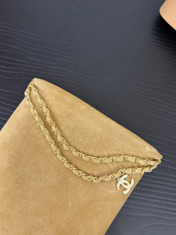 CC 25s Stivali da cavaliere lunghi con catena piatta in pelle scamosciata e pecora beige 417844