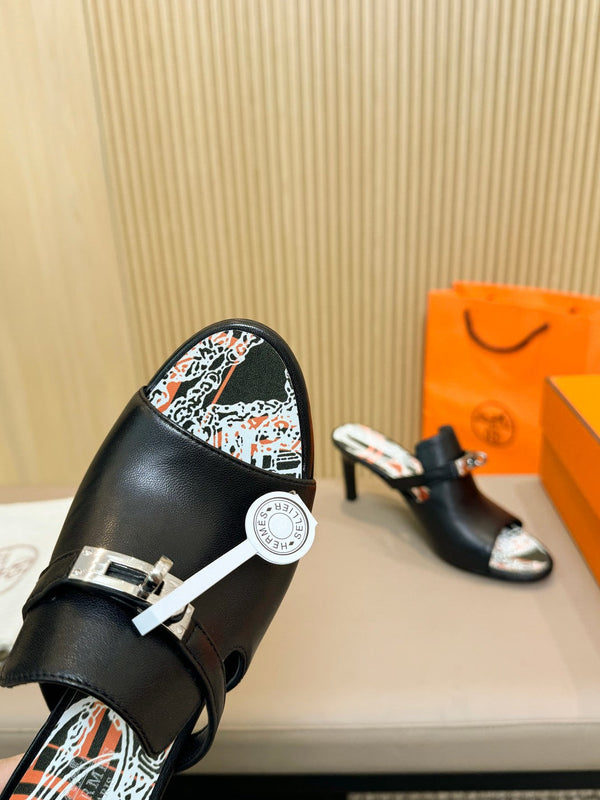 HEDEN MULE 80 IN PELLE DI VITELLO NERA CON FANTASIA