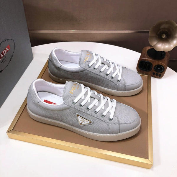 SCARPE DA TENNIS PRA IN PELLE DI VITELLO GRIGIO CHIARO