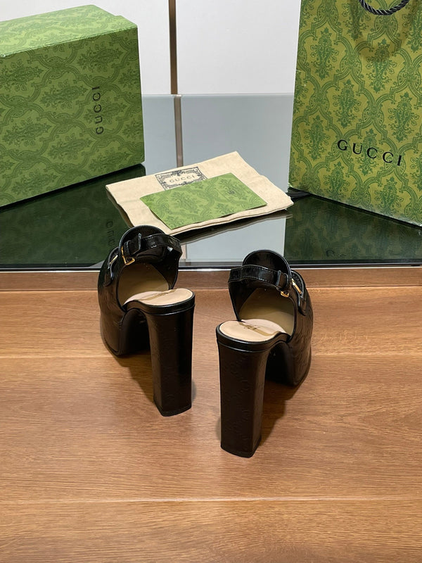 GG WOMEN'S HORSEBIT PLATFORM SLINGBACK IN BLACK EMBOSSED CALFSKIN