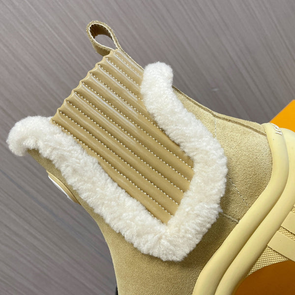 Stivaletto alla caviglia LV Ruby Flat 50mm in pelle scamosciata beige