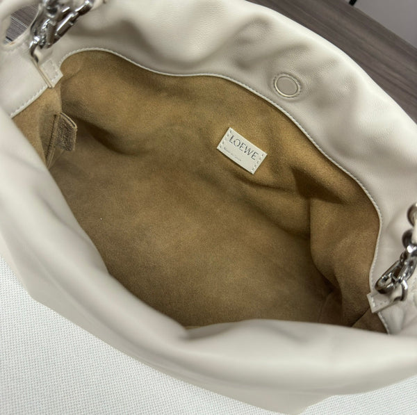 Loewe Flamenco Purse 30 White Lambskin Shw