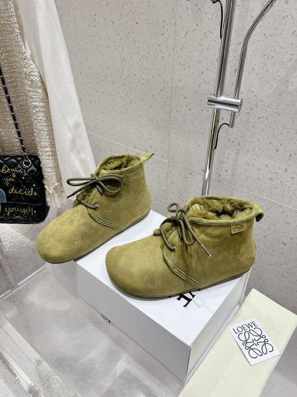 Loewe One-Piece Snow Boots Light Green Suede 435629