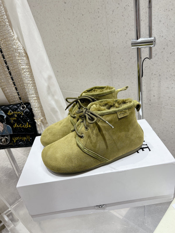Loewe One-Piece Snow Boots Light Green Suede 435629