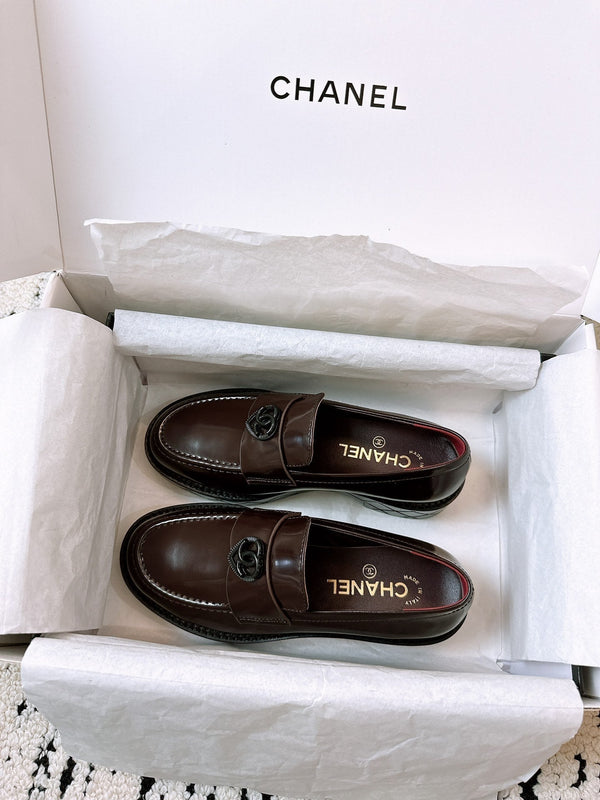 CC Moccasins 45mm In Burgundy Glossy Lambskin 144629