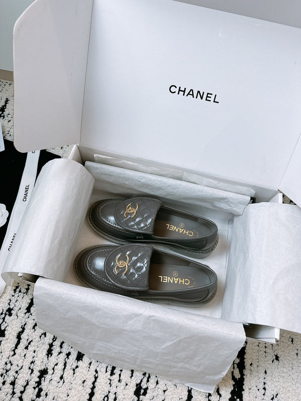 CC Moccasins 25mm In Grey Glossy Lambskin 144641