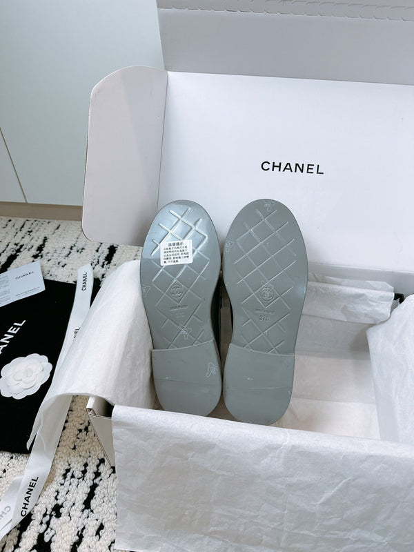 CC Moccasins 25mm In Grey Glossy Lambskin 144641