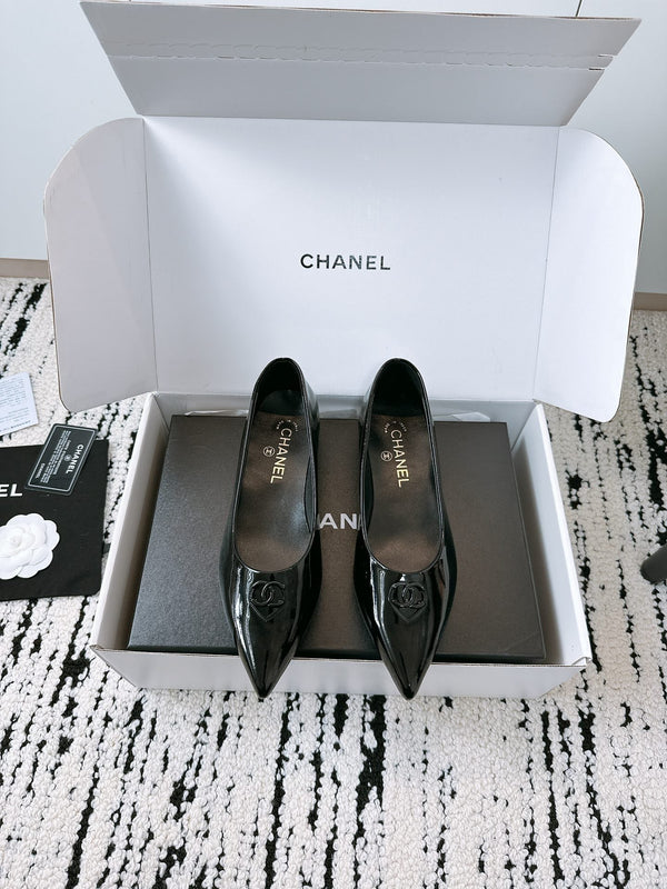 CC Ballet Flats In Black Glossy Lambskin 144667