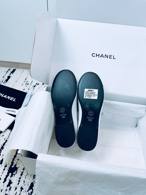 CC Mary Janes 15mm In White Cowhide 144485