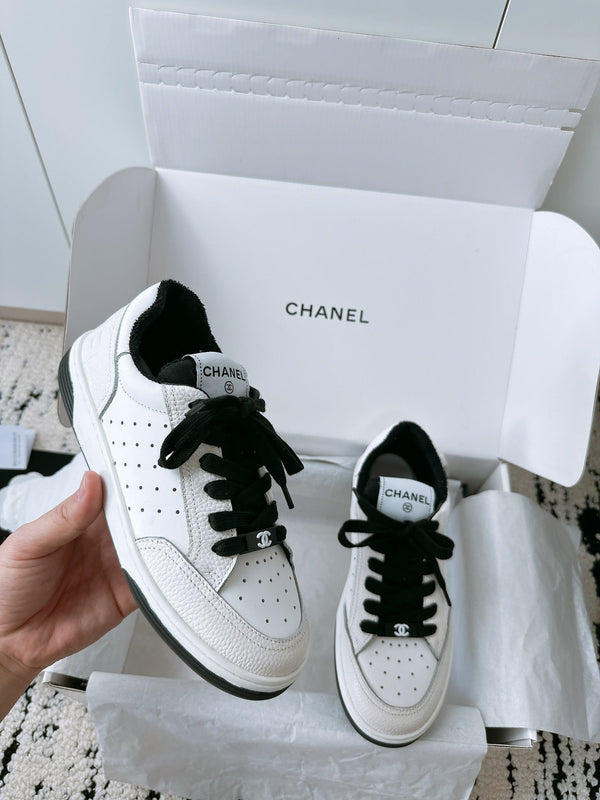 CC Sneaker In Black Cowhide 144509