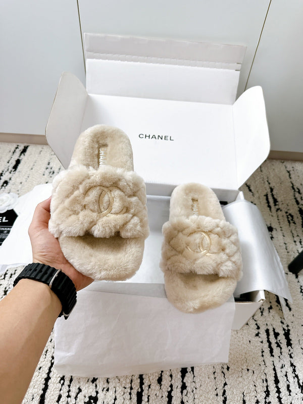 CC 25s Slippers 50mm Beige Wool 433605