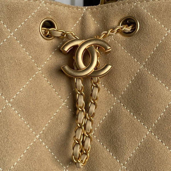 CC 25C Hobo Bag 40cm Beige Suede