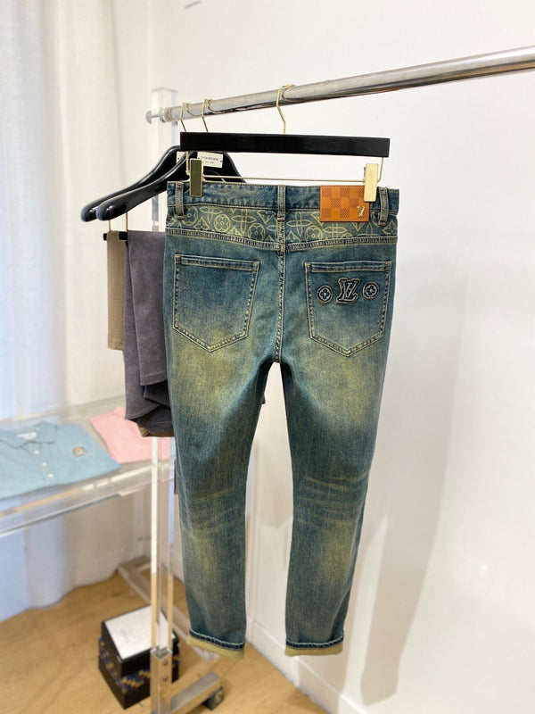 JEANS A GAMBA DRITTA LV 239598