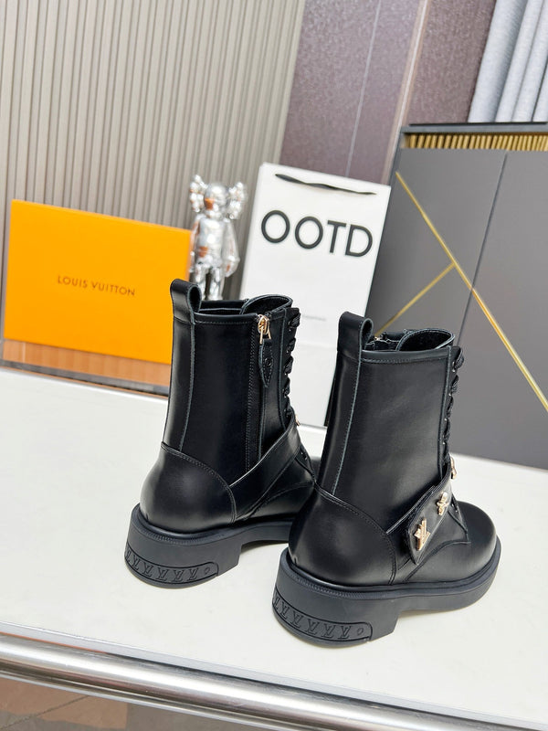 Stivali LV Citizen in pelle di vitello nera liscia