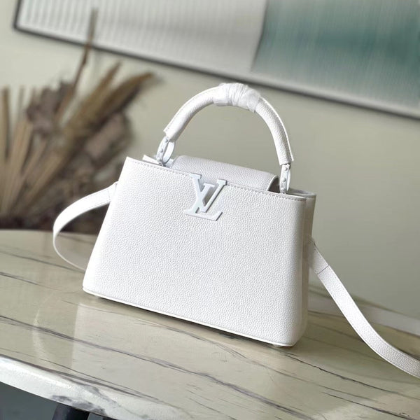 CAPUCINES EAST-WEST BB 27 IN TAURILLON BIANCO