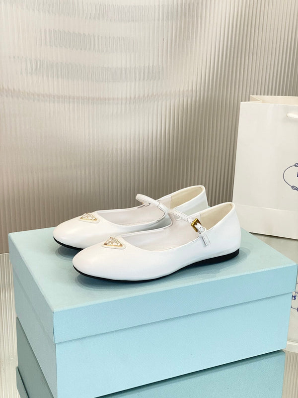 PRA NAPPA MARY JANE FLAT WHITE LAMBSKIN