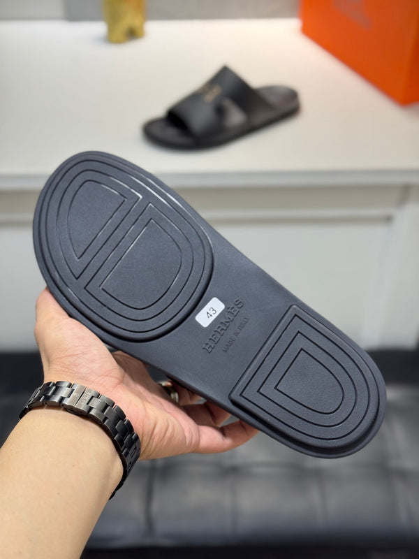 HM Oran H Black Gold Buckle Slippers in Black  Cowhide 735254