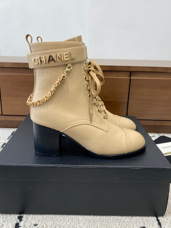 CC Ankle Boots 50mm With Chain Strap Beige Calfskin 529291