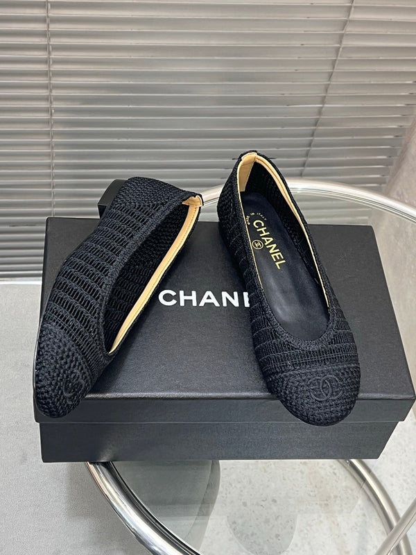 CC 25 Ballet Flat Black Beige Raffia