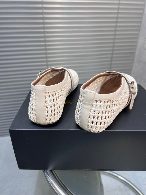 Ballerine Alaia intrecciate in pelle di vacchetta avorio 300043