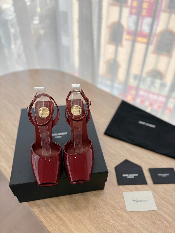 LA SCANDALE HIGH 10 CM WEDGE SANDALS IN CRIMSON RED PATENT LEATHER