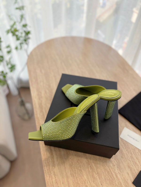 MULE BIONDA CON TACCO ALTO 10 CM IN RASO VERDE OLIVA CON STRASS