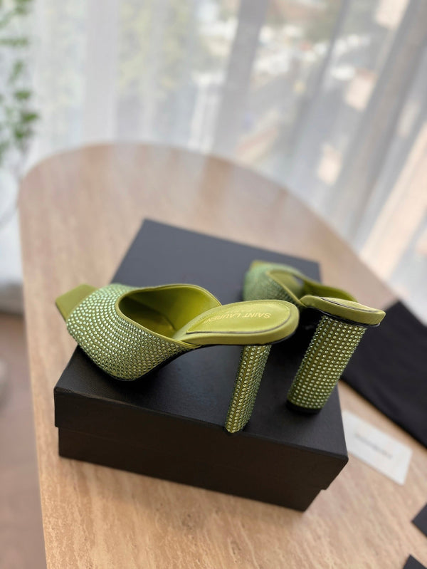 MULE BIONDA CON TACCO ALTO 10 CM IN RASO VERDE OLIVA CON STRASS