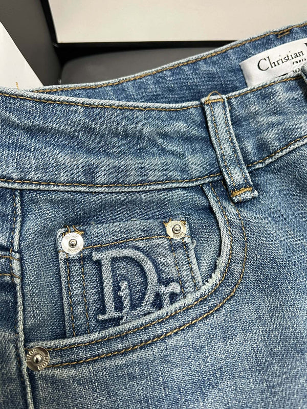 CD 2025 Belt Straight Slightly Stretch Jeans Denim Blue Cotton 109045