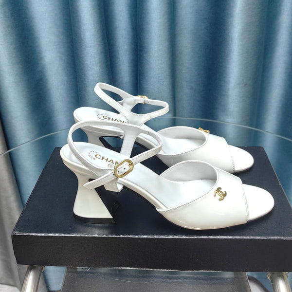 sandalo slingback cc 85 in pelle di vitello verniciata bianca