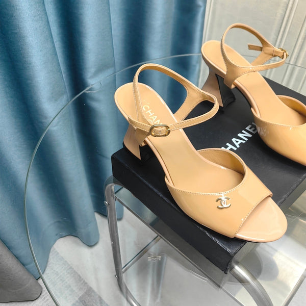 sandalo slingback cc 85 in pelle di vitello verniciata beige