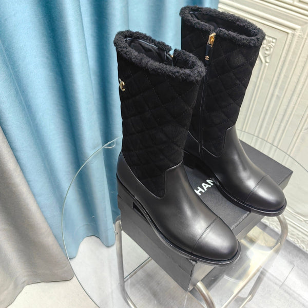 CC Short Boots Black Suede Lining Wool And Lambskin