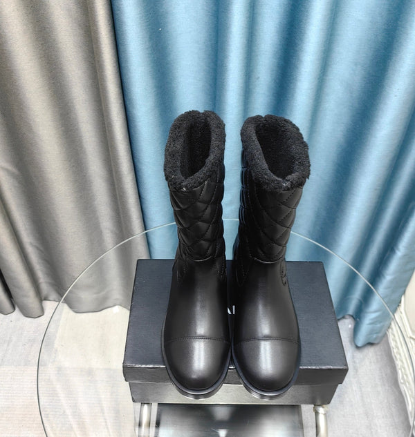 CC Short Boots Black Calfskin Lining Wool And Lambskin