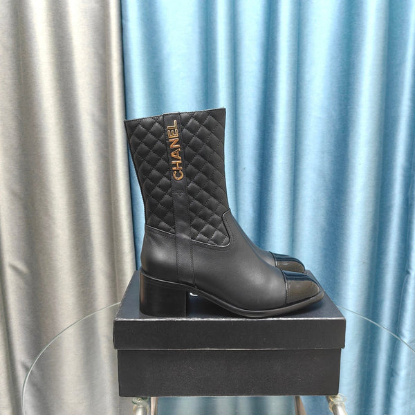 CC Short Boots Black Quilted Cowhide And Lambskin