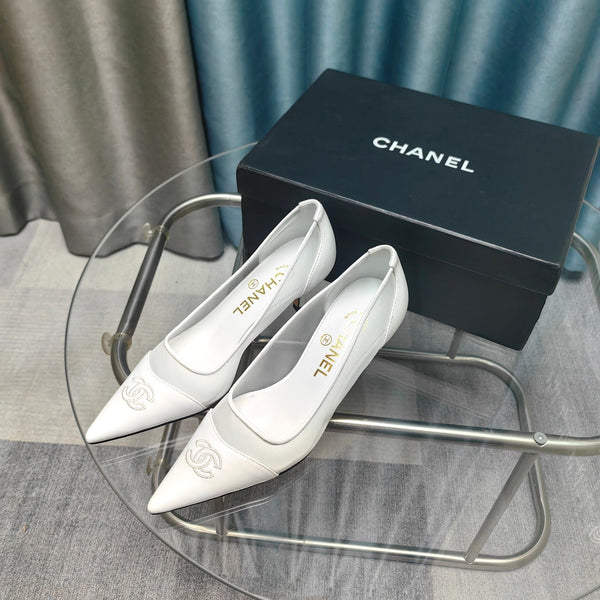 CC Pumps 50 White Mesh Leather Pointed Toe