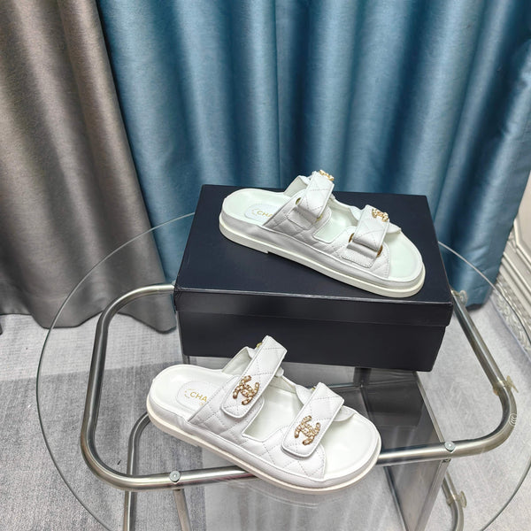 CC 25C Dad Mule White Grained Calfskin