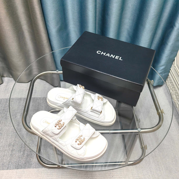 CC 25C Dad Mule White Grained Calfskin