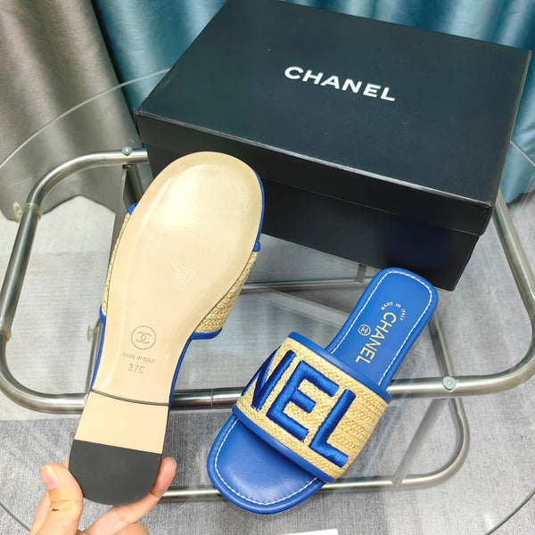 CC 25 Mule Rafia Grande Logo