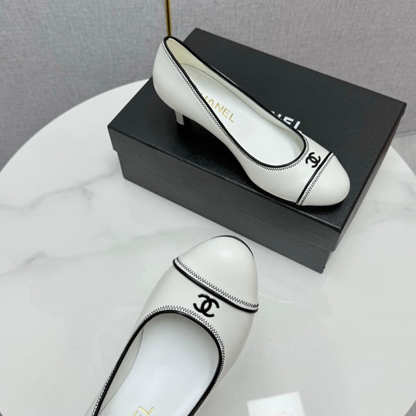 CC 25 Pumps 50mm White Black Sheepskin 368794